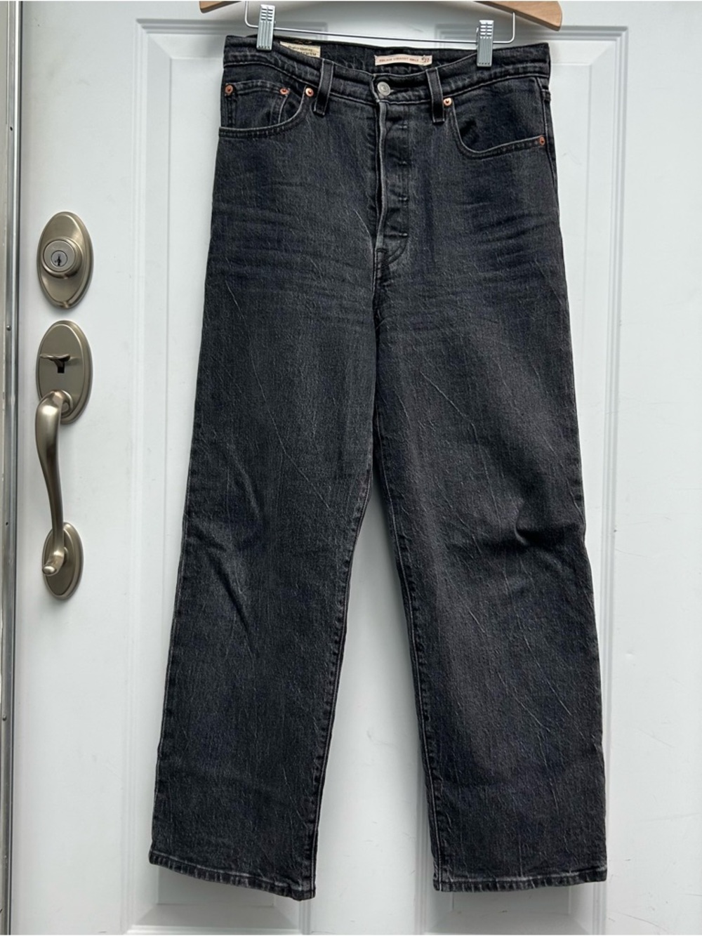 Levi's Ribcage straight ankle jeans